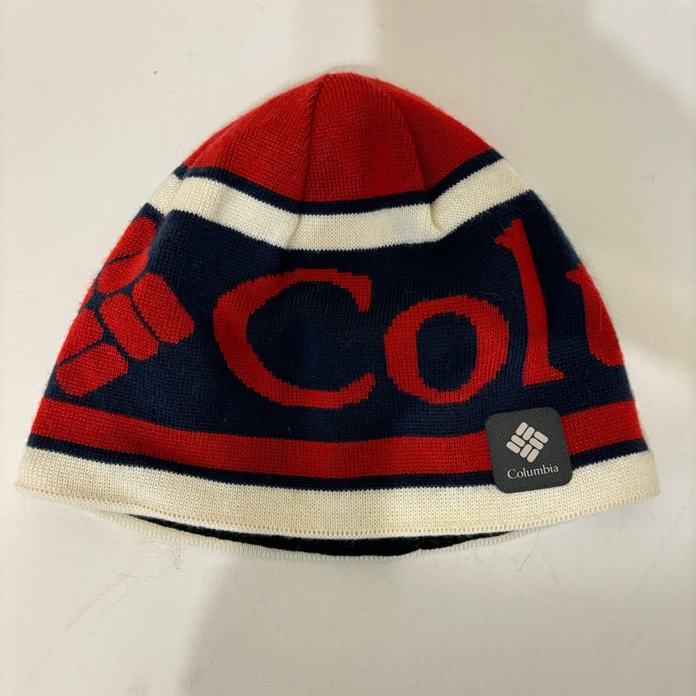 Columbia Red and Blue Beanie Sock Hat Skull Cap Knit Heat Reflective Liner
